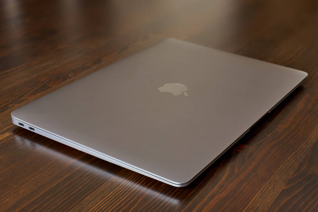 MacBook